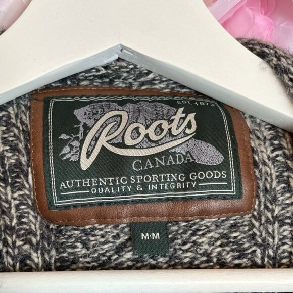 Roots Hooded Wool Blend Cardigan - Picture 3 of 9